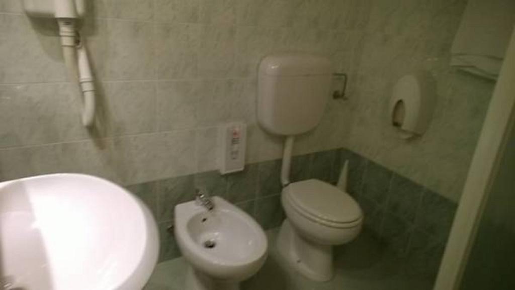 Albergo Del Po Viadana Ruang foto